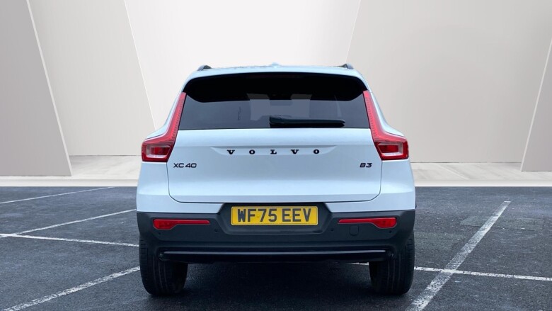 Volvo XC40 2.0 B3P Plus Black Edition 5dr Auto Petrol Estate